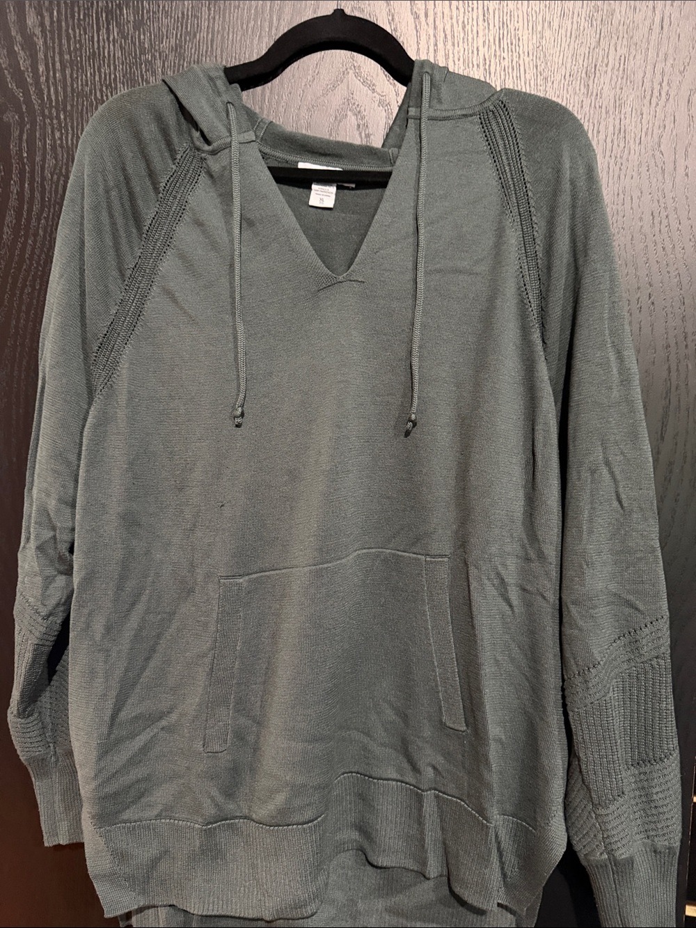Athleta Womens V-Neck Hooded Sweater in Moss Green
